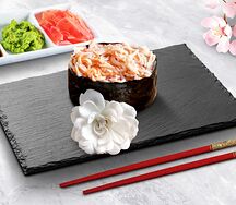 Спайси-суши со снежным крабом