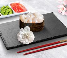 Спайси-суши с морским гребешком