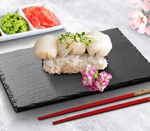 Нигири с морским гребешком