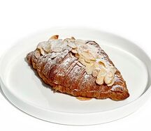 Круассан миндальный