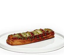 Баварская слойка с куриной колбаской