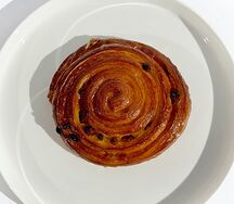 Улитка с ромовым изюмом
