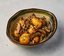 Жареный картофель с грибами
