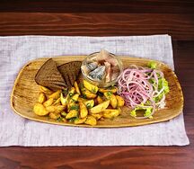 Сельдь с картофелем