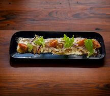 Карпаччо из опаленной горбуши