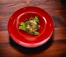 Тар-тар из креветок и авокадо