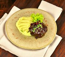 Говяжьи щечки