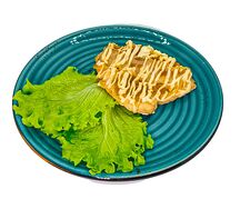 Куриная грудка с беконом и луком