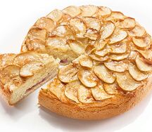 Шарлотка с яблоками