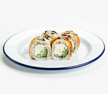 Половинка ролла Филадельфия с угрем