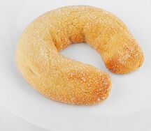 Рогалик сахарный