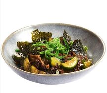 Салат из битых огурцов