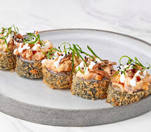 Хрустящий ролл с морепродуктами