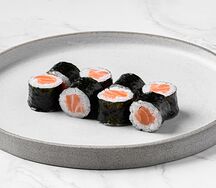 Ролл с лососем