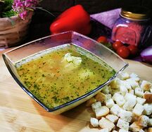 Суп-лапша куриная с сухариками