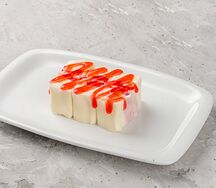 Клубничный ролл