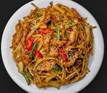 Wok Острый удон с курицей