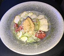 Цезарь с курицей