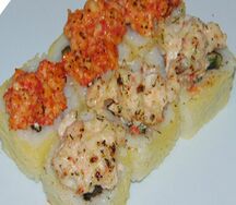 Ролл запеченный с креветкой и сыром