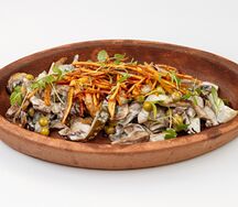 Салат с языком и грибами