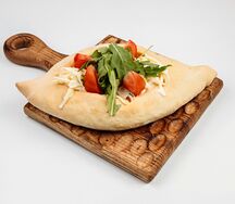 Хачапури со страчателлой