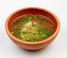 Суп «Мини хинкали из курицы»