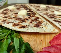Кутаб с сыром и курицей