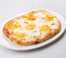 Пицца Tre Formaggi