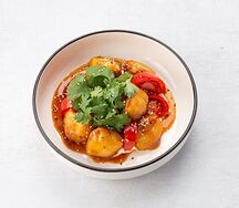 Салат с хрустящими баклажанами