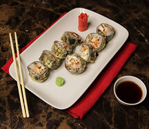 Темпура ролл с лососем