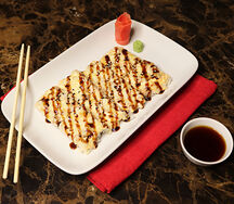 Запеченная суши-пицца с морепродуктами