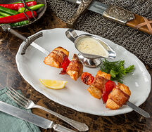 Шашлык из форели с беконе