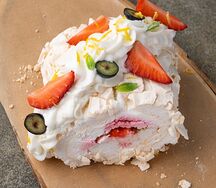 Меренговый рулет