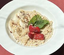 Киноа с фруктами