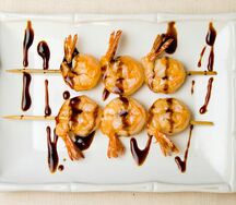 Шашлычки из креветок