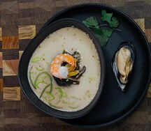 Сливочный суп с морепродуктами