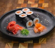 Хосомаки кунсей