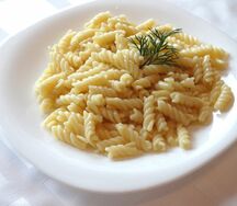 Макароны отварные с маслом