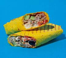 Шаверма Греческая с обжаренной курочкой