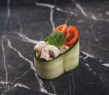 Гункан с курицей
