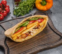 Гиро в кармане с курицей