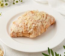 Миндальный круассан