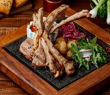 Шашлык из бараньих ребрышек