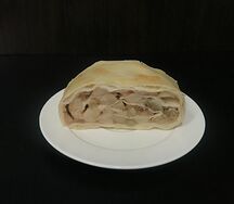 Штрудель с яблоком