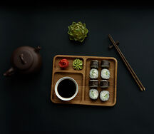 Классика с крабом и нори