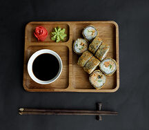 Яичные мидии с соусом спайси