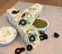 Шаверма Балкания в сливочном соусе и соусе песто XXL