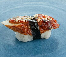 Суши с угрем