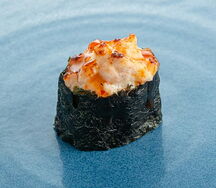 Запеченные суши с лососем