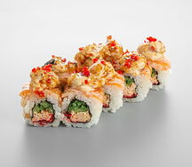 Запеченный ролл с острым крабом и лососем